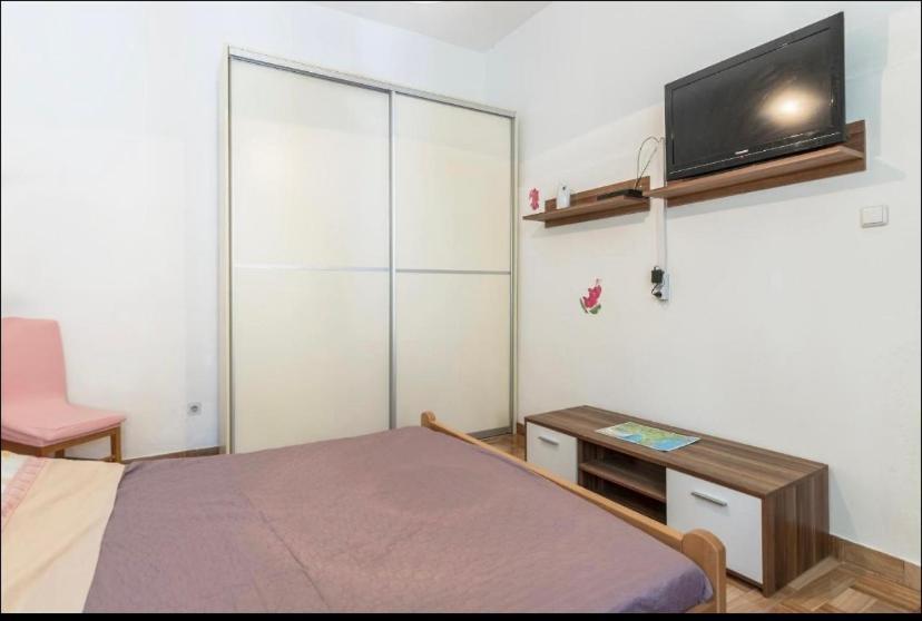 Two Eva Apartment *